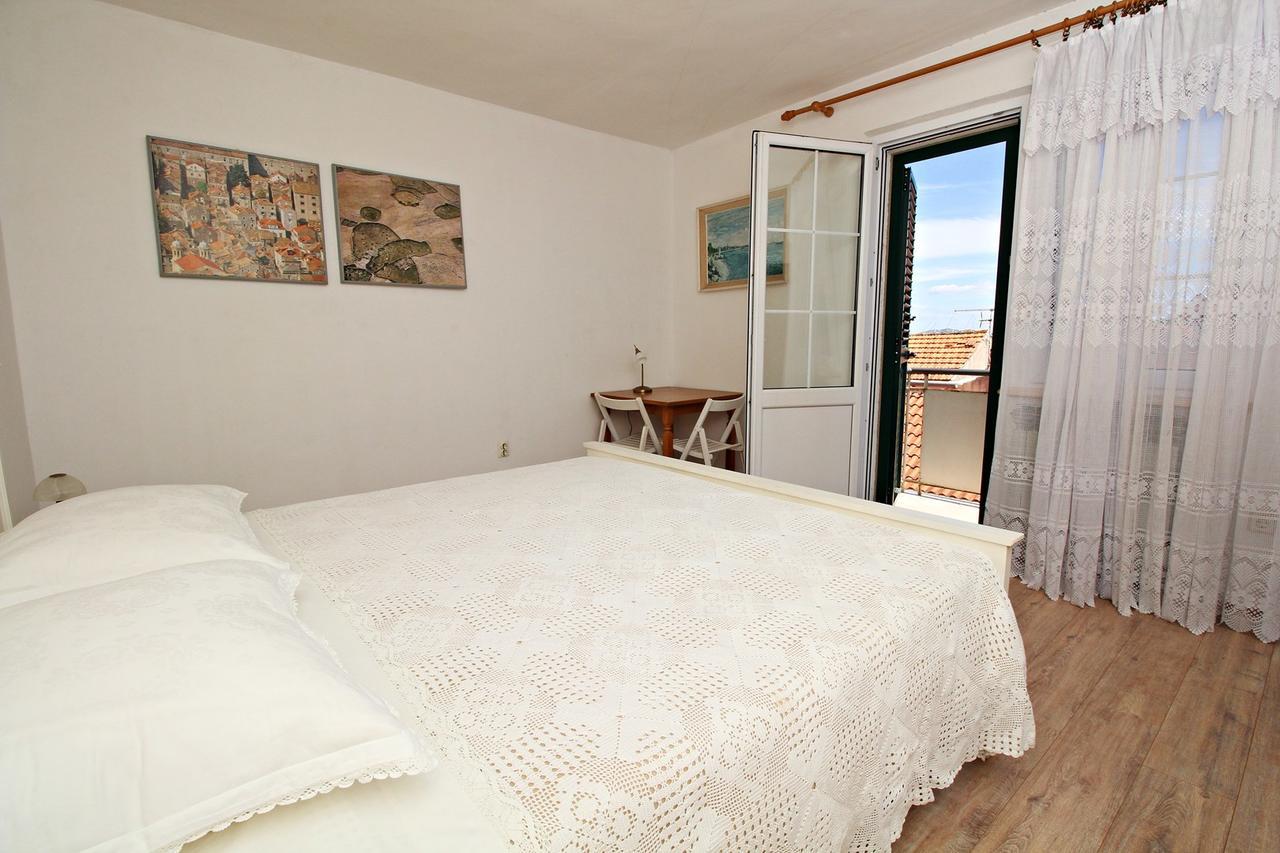 Filipi Apartment Sali Esterno foto